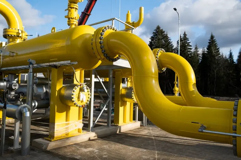 zdjęcie rur nowej instalacji gazowej
