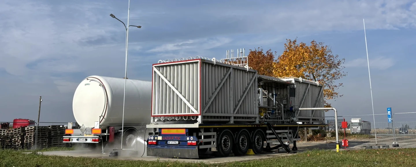 Mobilna stacja LNG